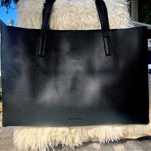 Vince Camuto tote